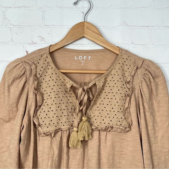 Loft Blouse Womens Size Medium Brown Pullover Lightweight Tassle Tie Front - Picture 2 of 9